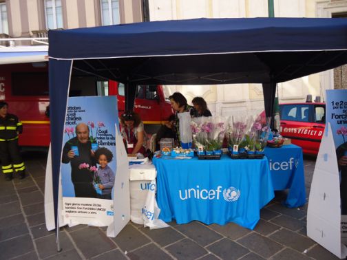 ‘Un’orchidea per la vita’: successo Unicef