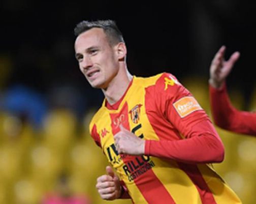 Calciomercato Benevento, Volta annuncia: “Rinnovato il contratto”