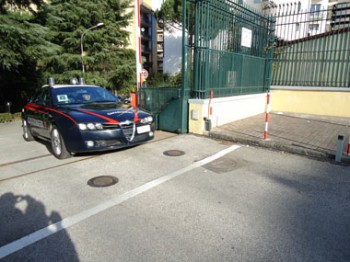 carabinieri auto