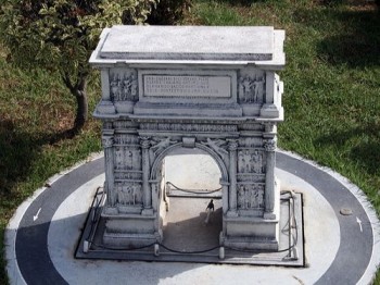 arco_traiano_miniatura